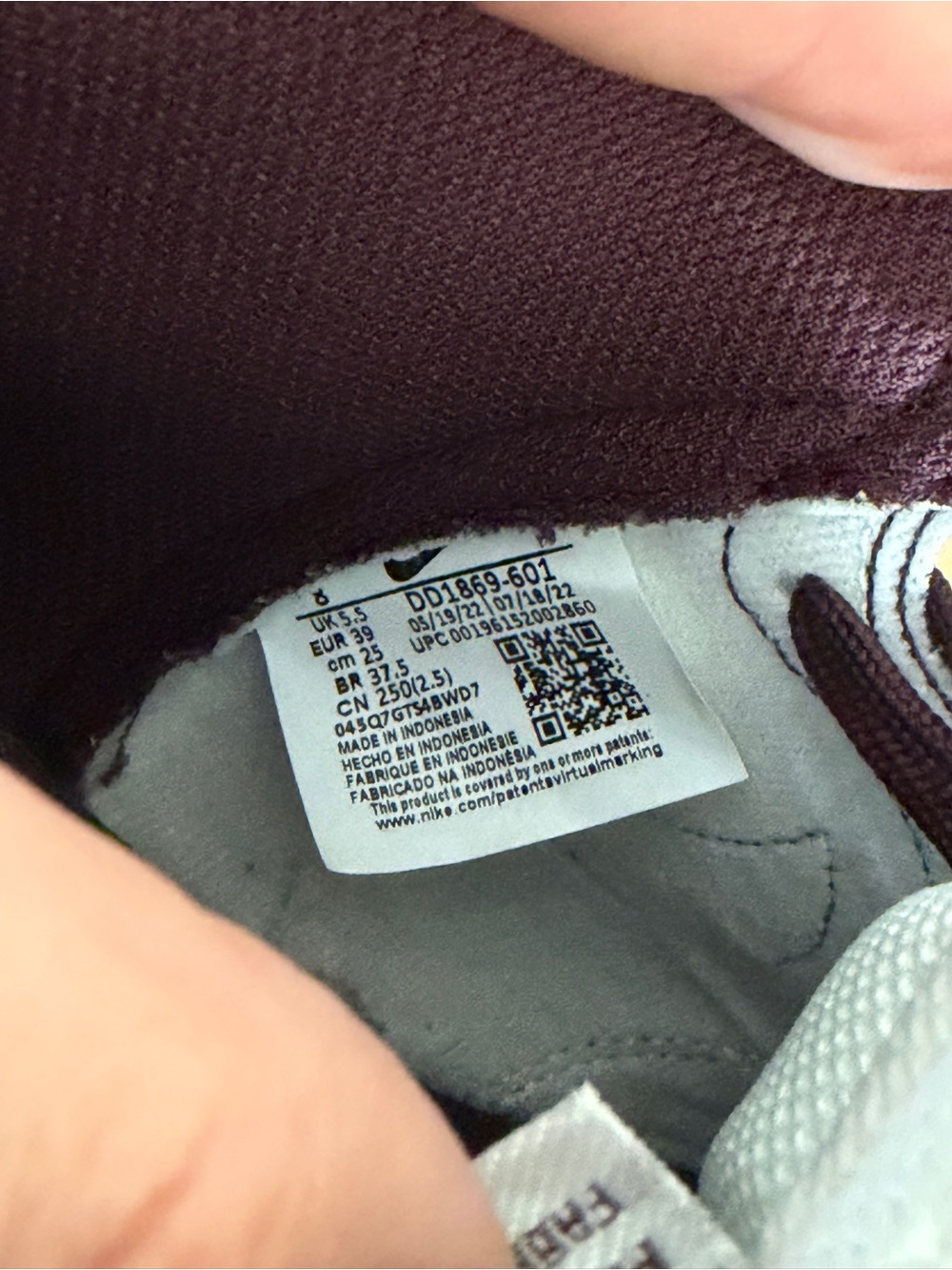Nike High-Top Sneakers in Maroon & Cream - Picture 3 of 3